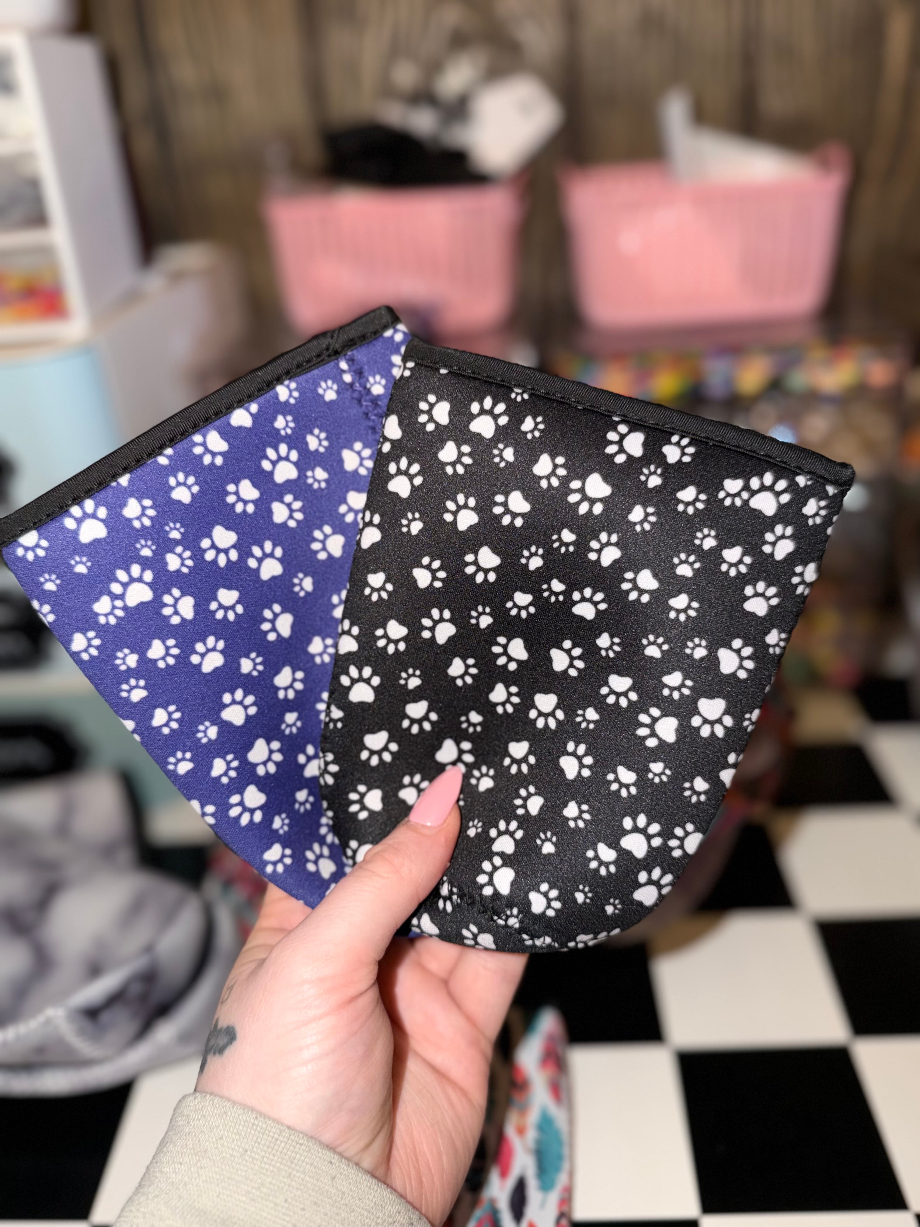 Dog Paw Coozie